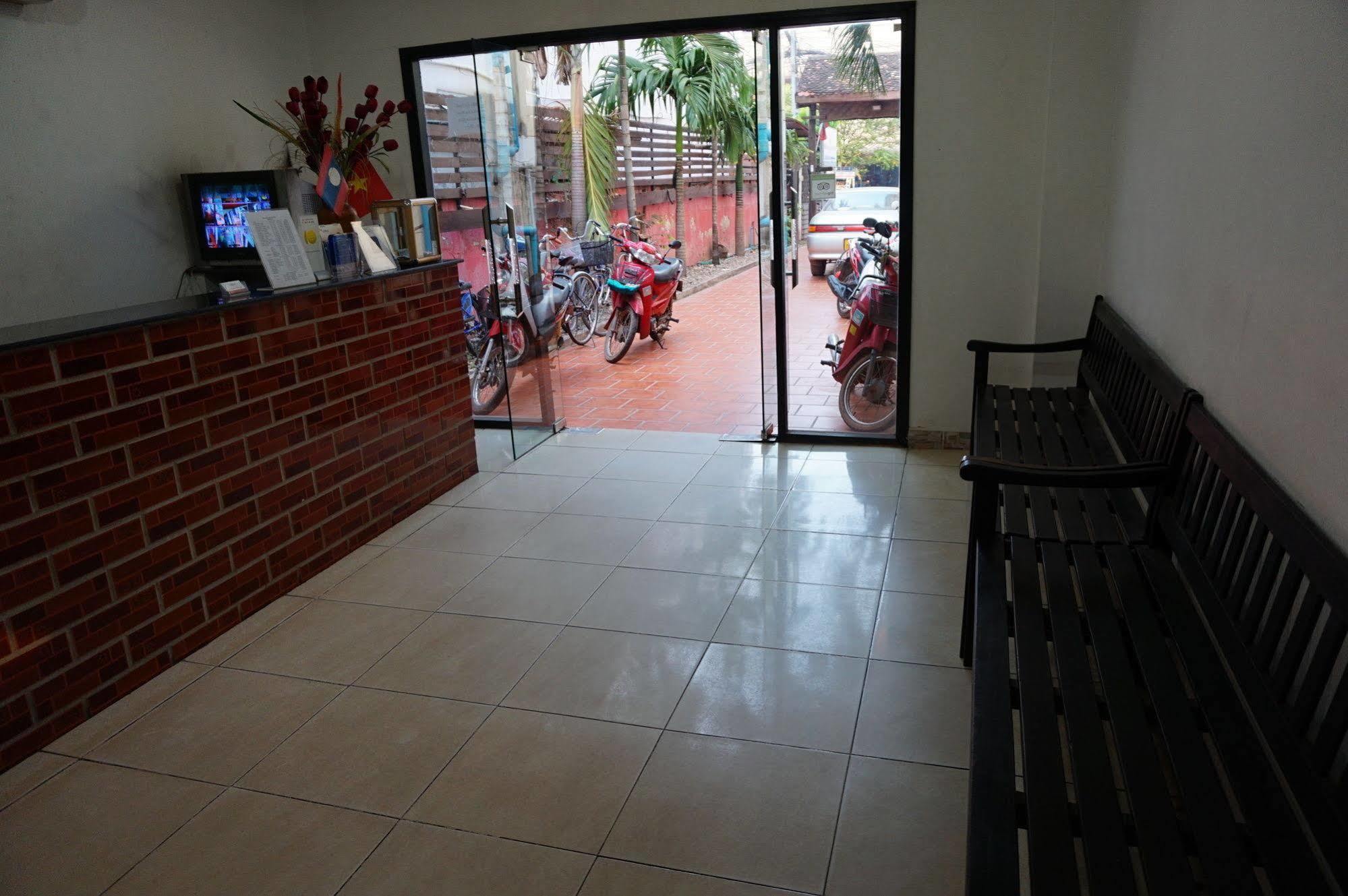 Vientiane Garden Villa Hotel Exterior photo